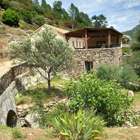 A Guinguetta 2* Venaco (Corsica)